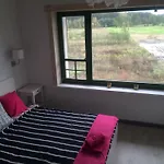 Bed & Breakfast Chamedafne W Puszczy Kampinoskiej Brochów