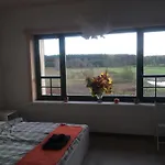 Chamedafne W Puszczy Kampinoskiej Bed & Breakfast Brochów