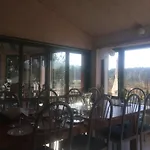 Bed & Breakfast Chamedafne W Puszczy Kampinoskiej 4*