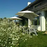 Chamedafne W Puszczy Kampinoskiej 4*