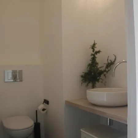 Chamedafne W Puszczy Kampinoskiej Frühstückspension Brochów