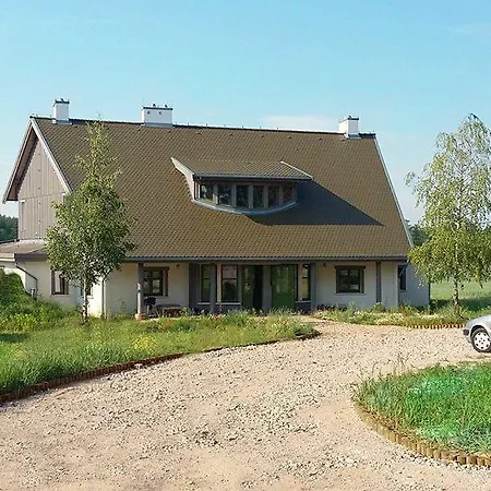 Frühstückspension Chamedafne W Puszczy Kampinoskiej Brochów