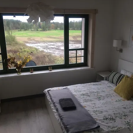 Bed and breakfast Chamedafne W Puszczy Kampinoskiej 4*