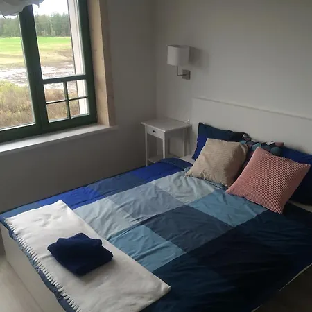 Frühstückspension Chamedafne W Puszczy Kampinoskiej Brochów