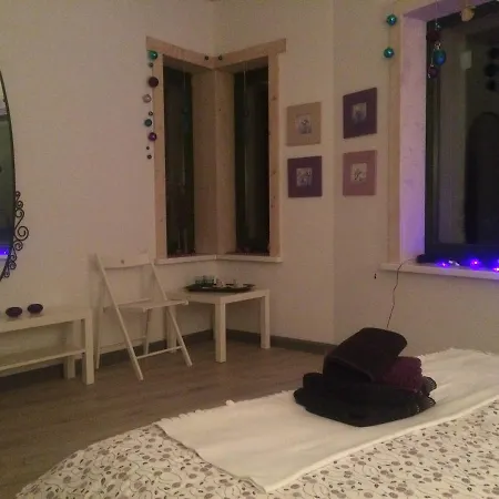 Chamedafne W Puszczy Kampinoskiej Bed & Breakfast