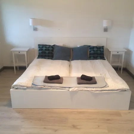 Chamedafne W Puszczy Kampinoskiej 4*